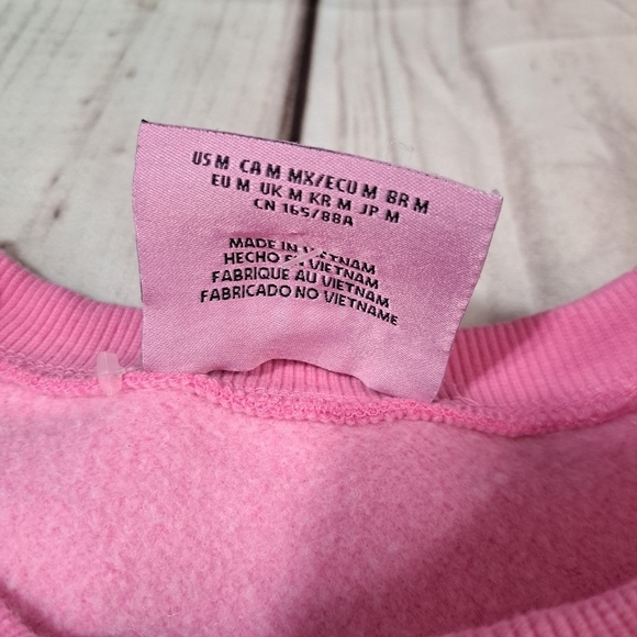 Juicy Couture x Forever 21 Sweater MediumnPink Fleece Barbiecore Semi Crop - Picture 7 of 9
